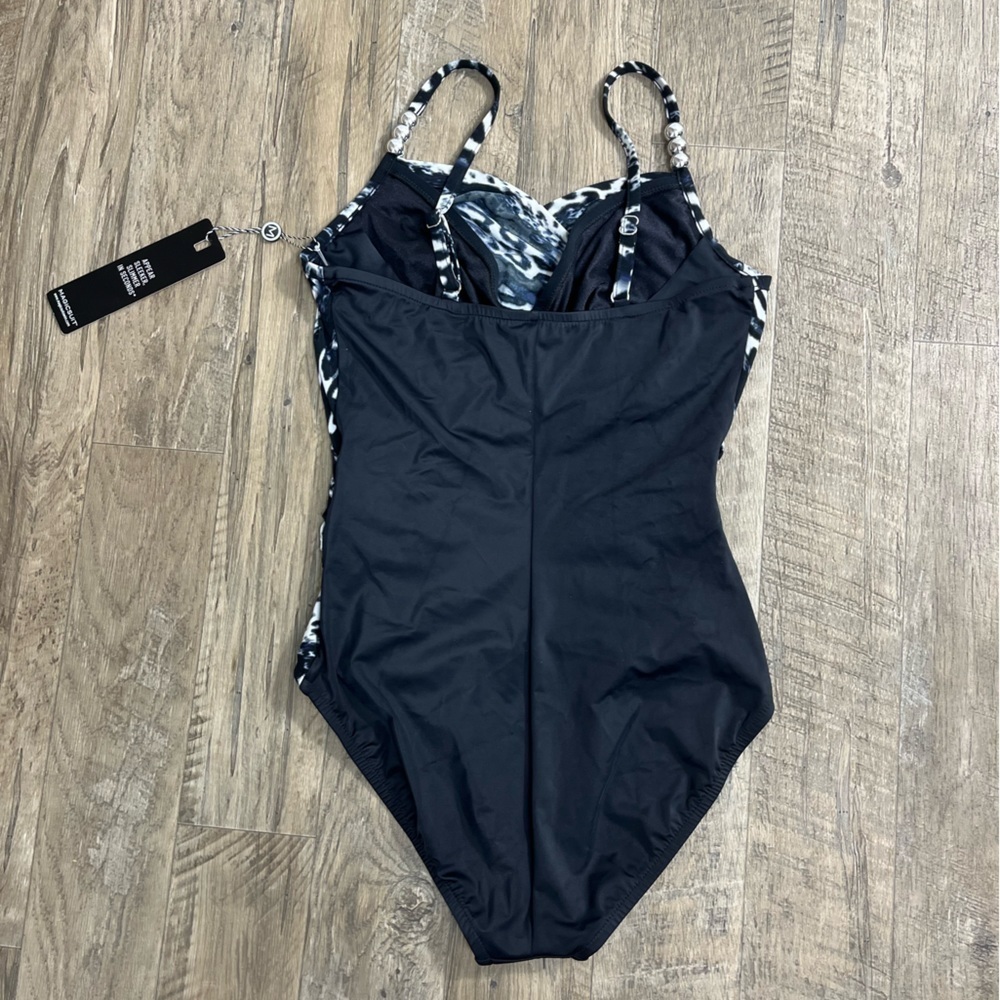 NEW MAGICSUIT LOUISE ONE-PIECE SWIMSUIT IN BLK/ WHITE - Picture 3 of 9